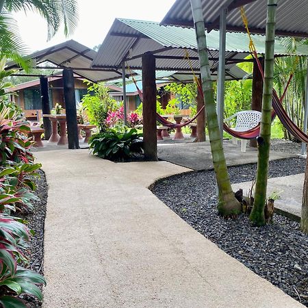 Отель Termales Del Arenal Ла Фортуна Экстерьер фото